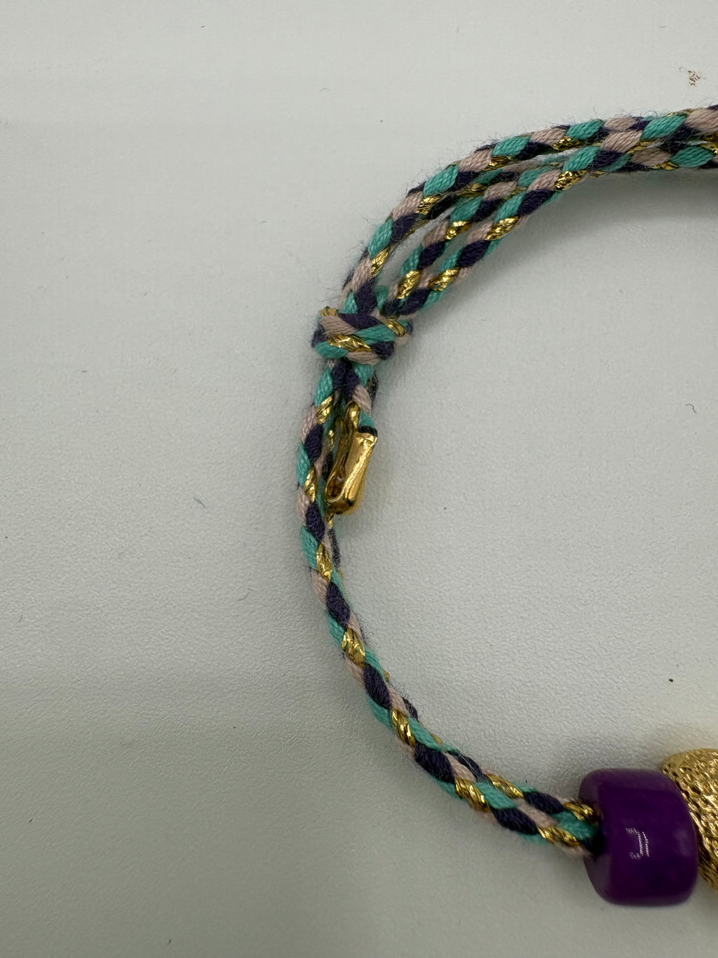 Bracciale beads con cuore dorato