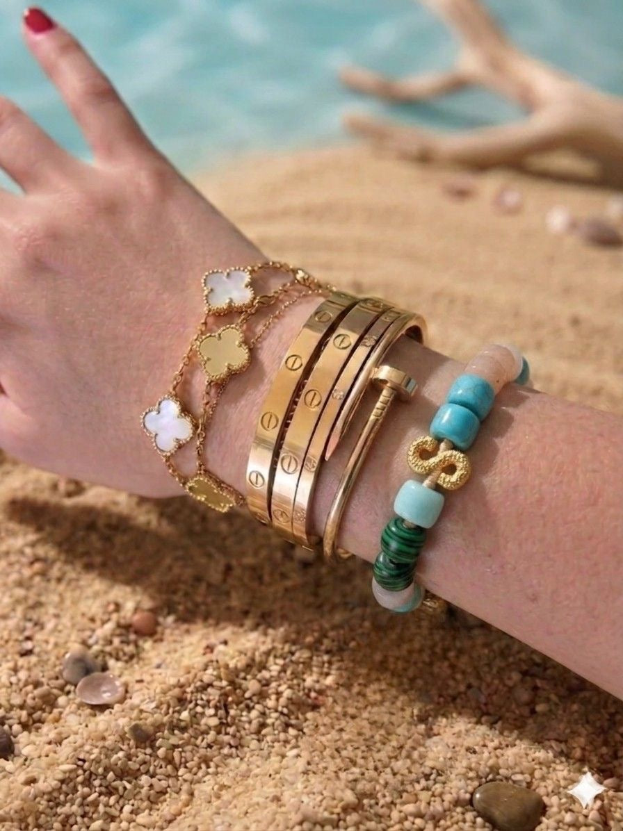 Bracciale beads  colorati con lettera
