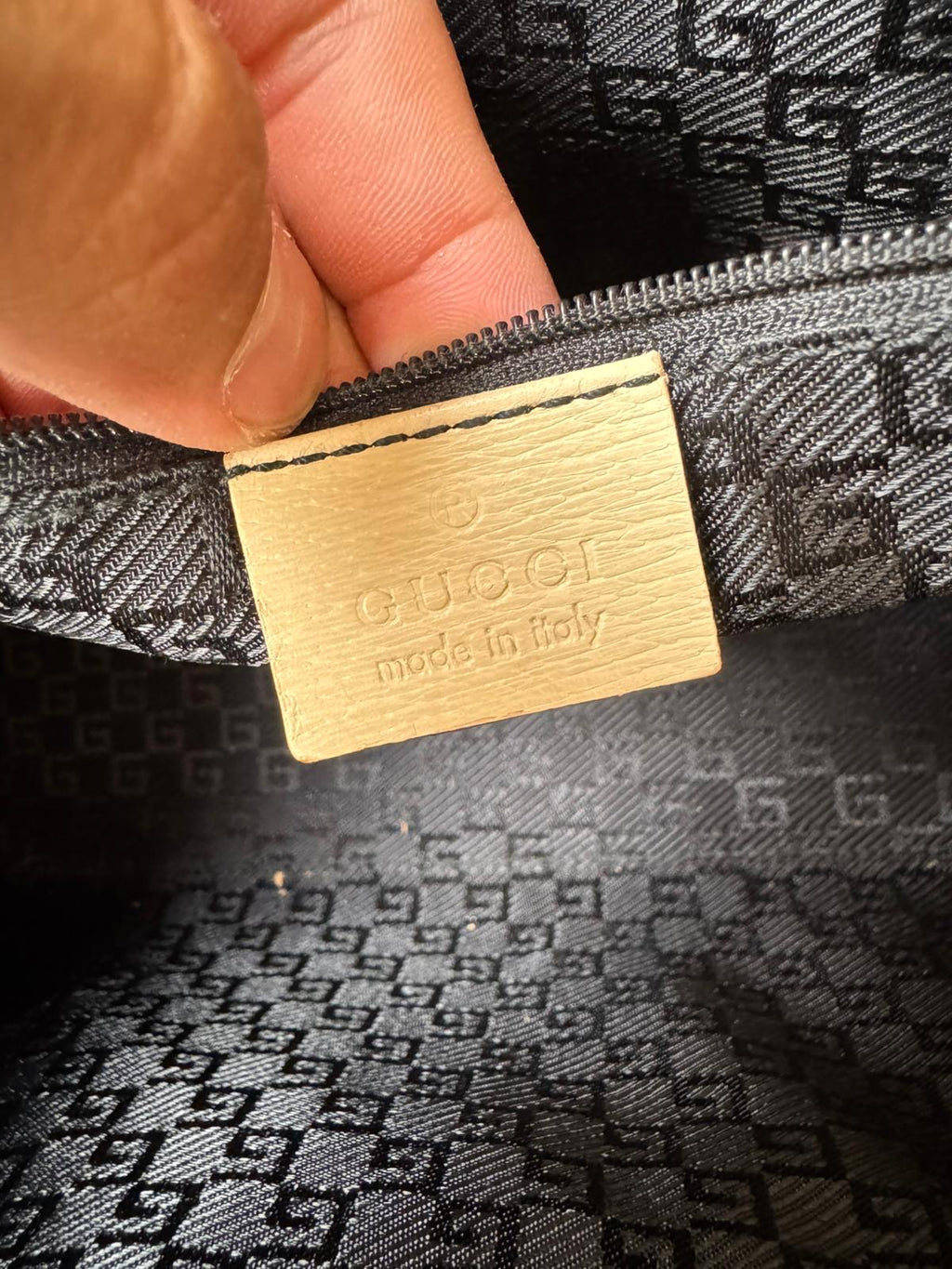 Gucci joy