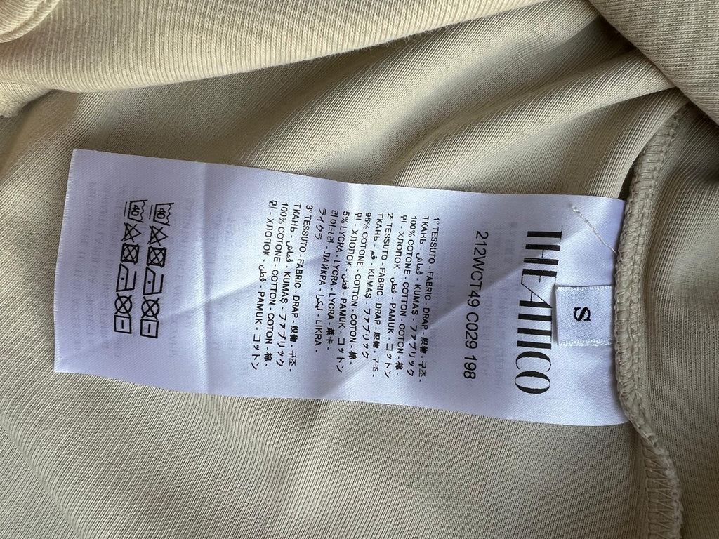 The attico maglia