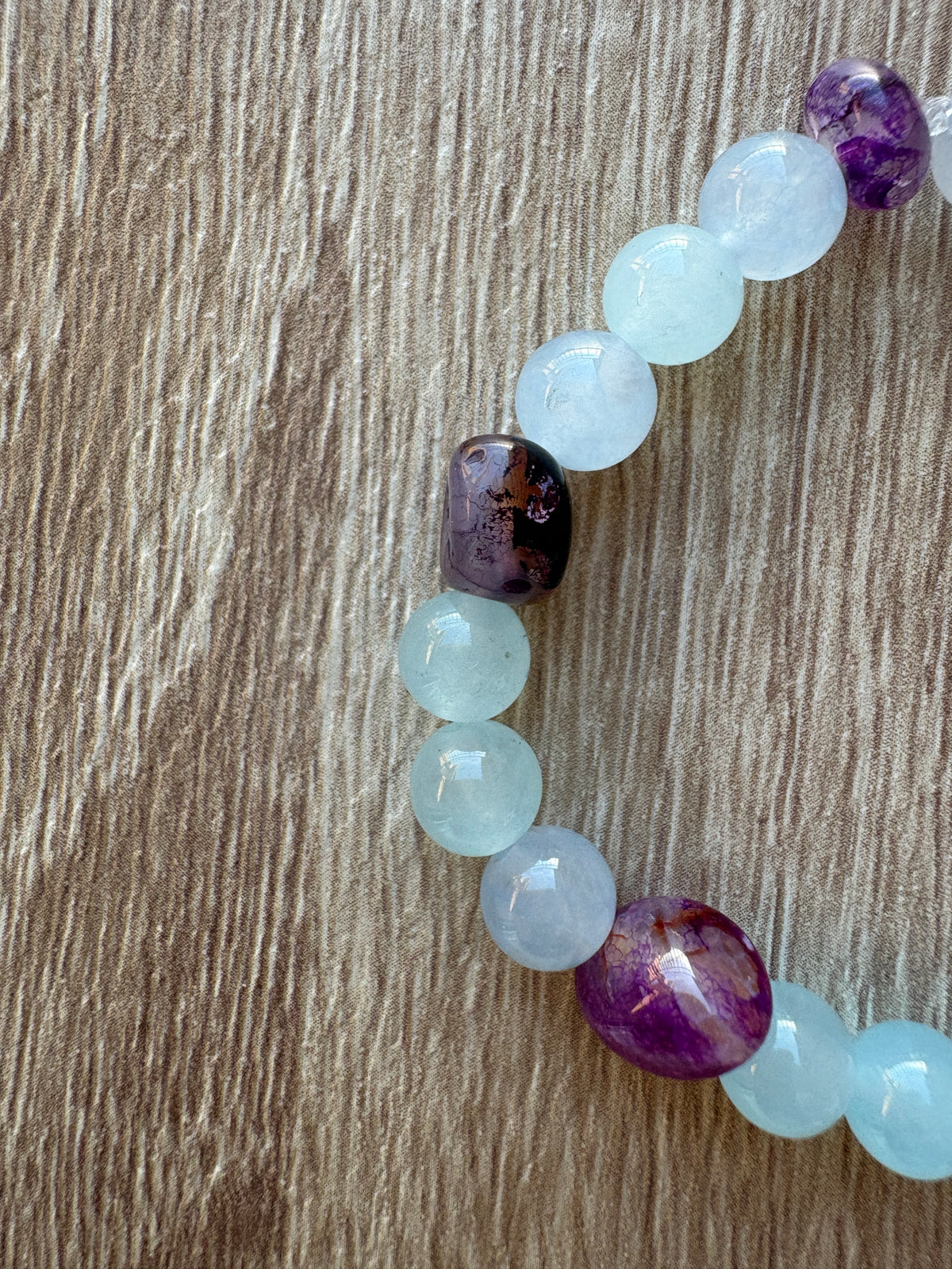 Bracciale calcedonio e ametista