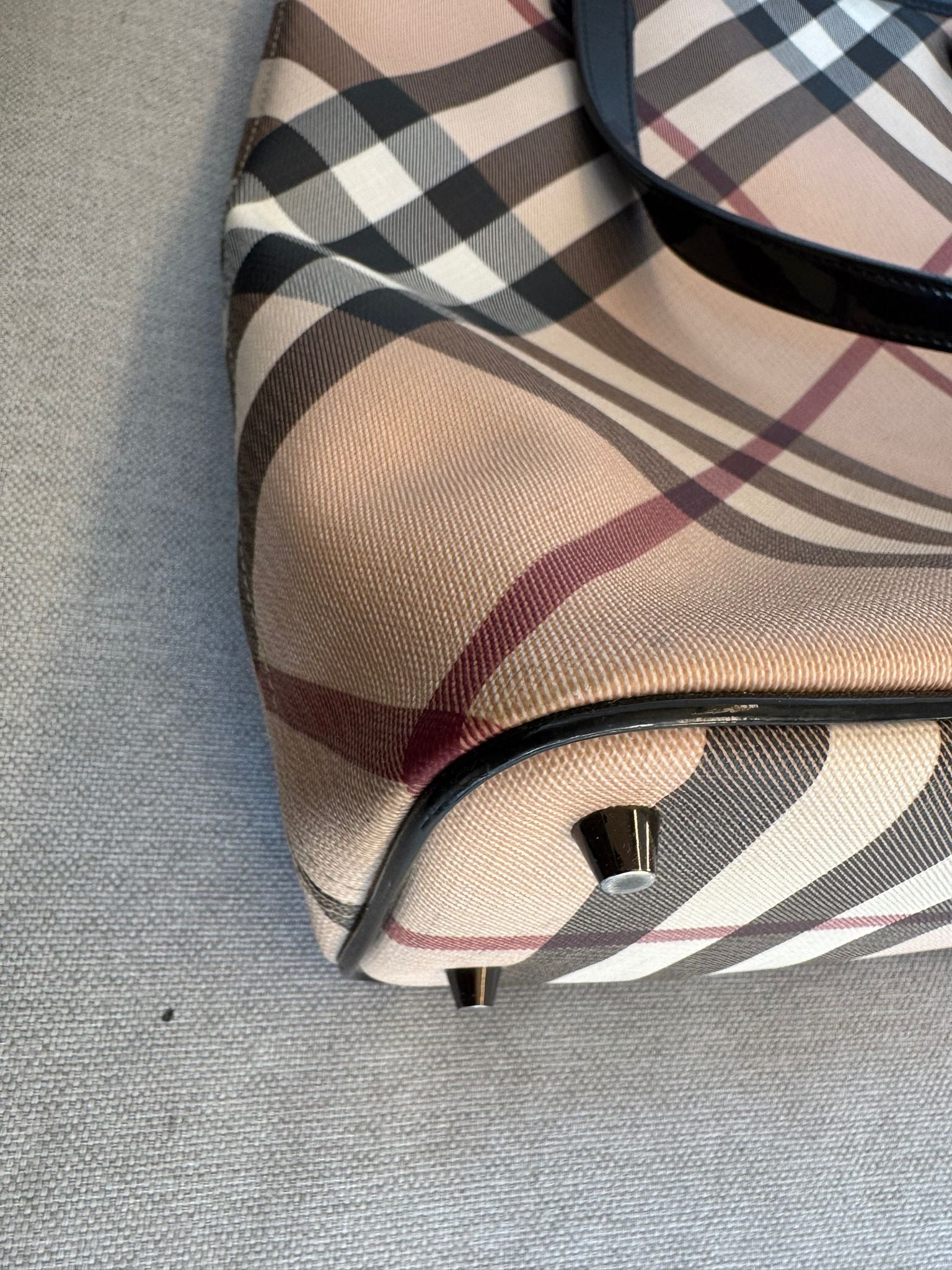 Burberry Shopping
