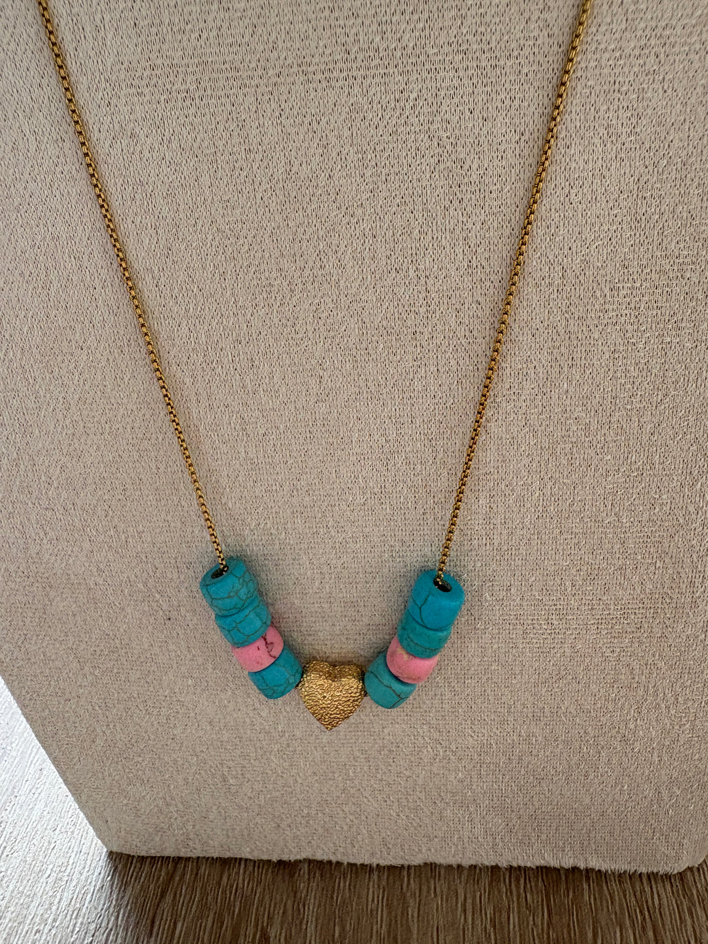 Collana beads