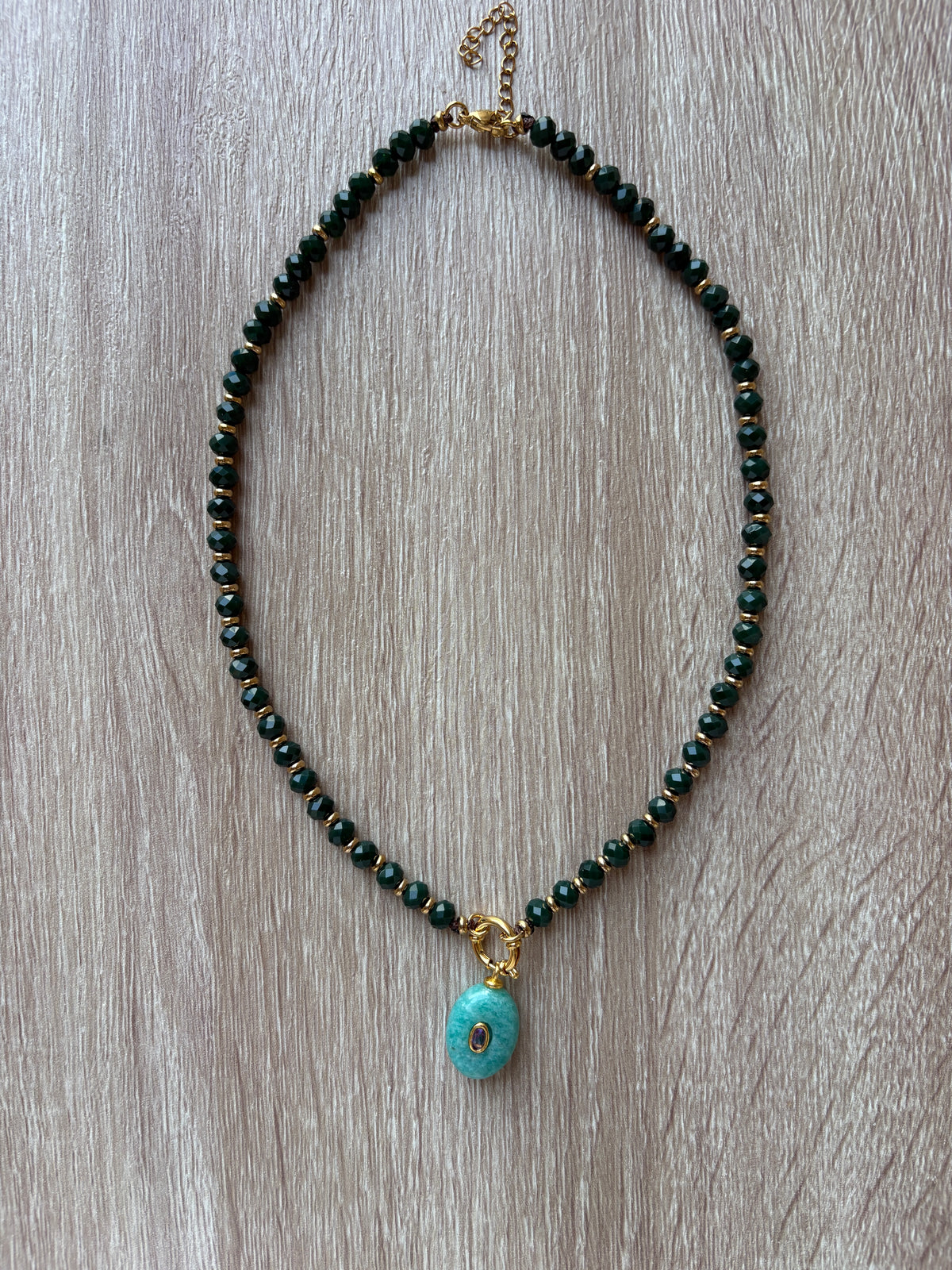 Collana emerald light