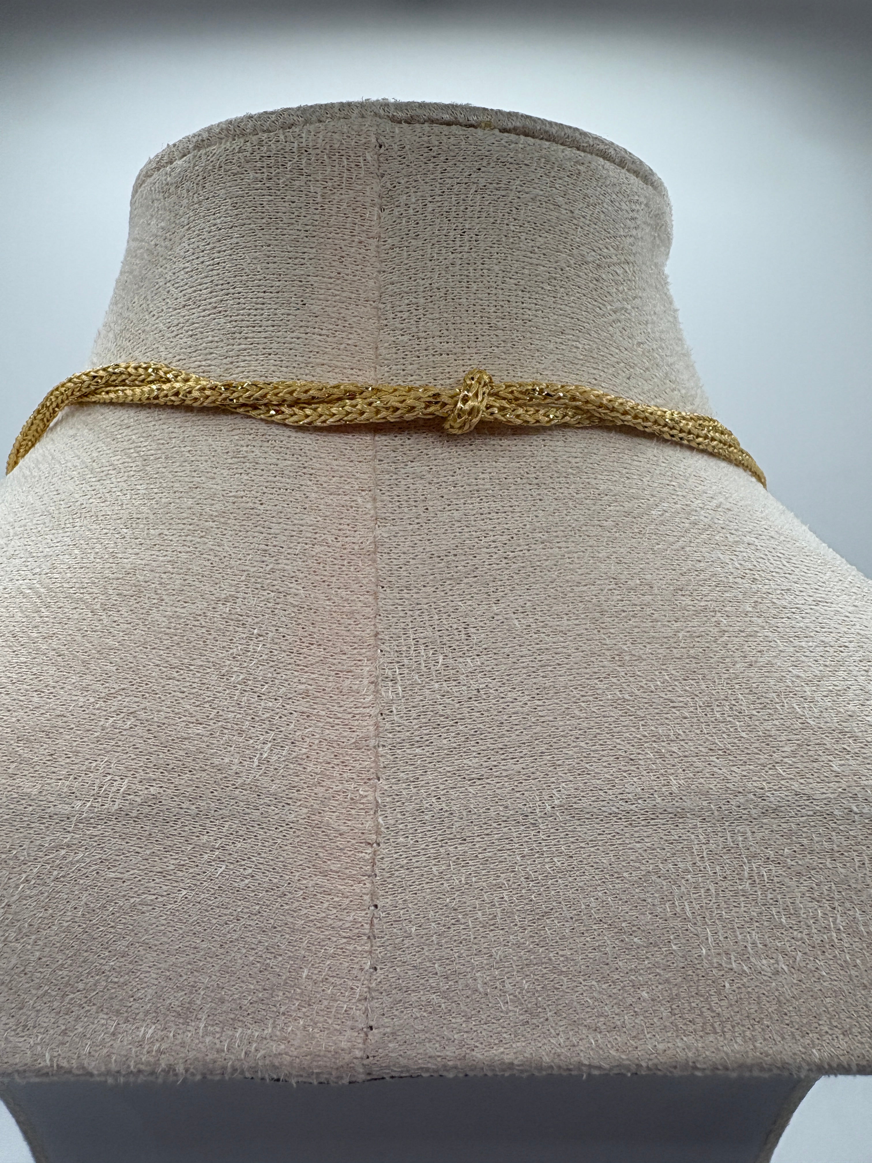 Collana con beads colorati