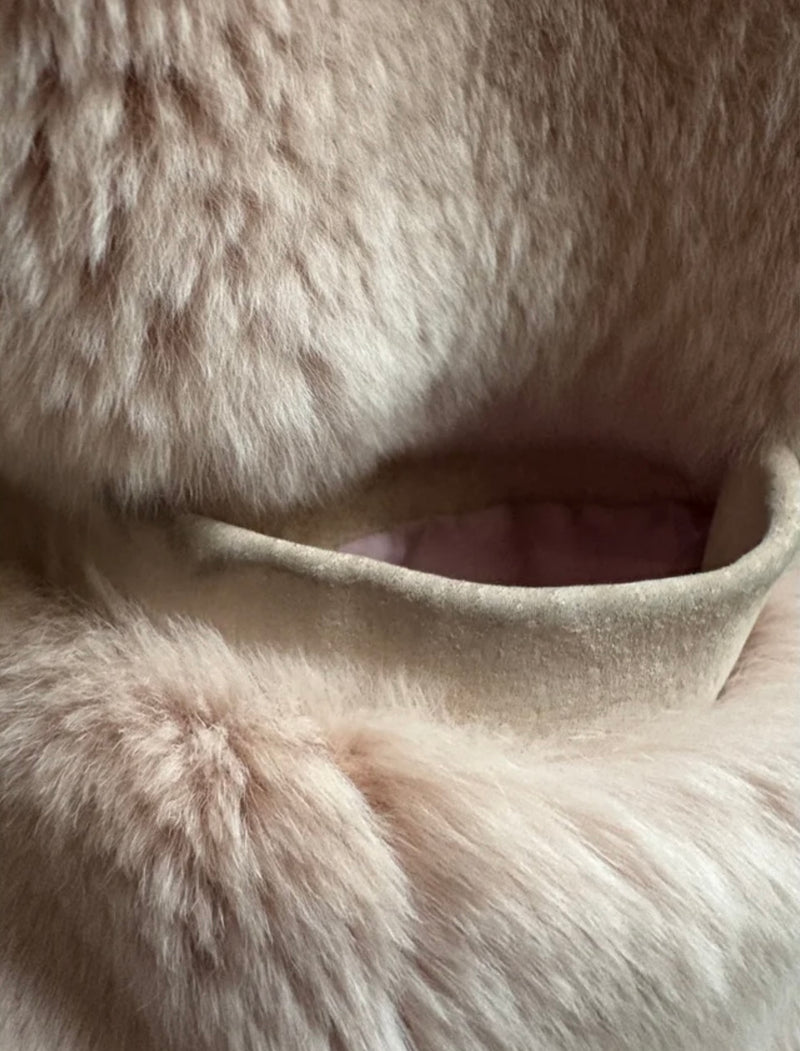 Pelliccia corta rosa