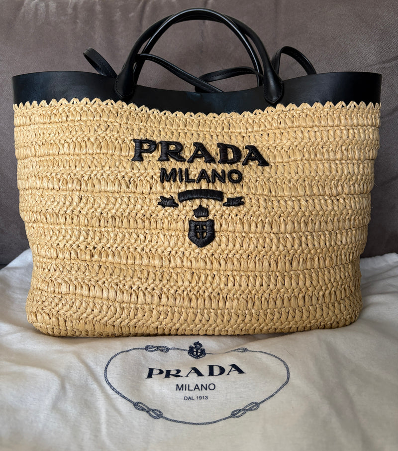 Prada shopping rafia