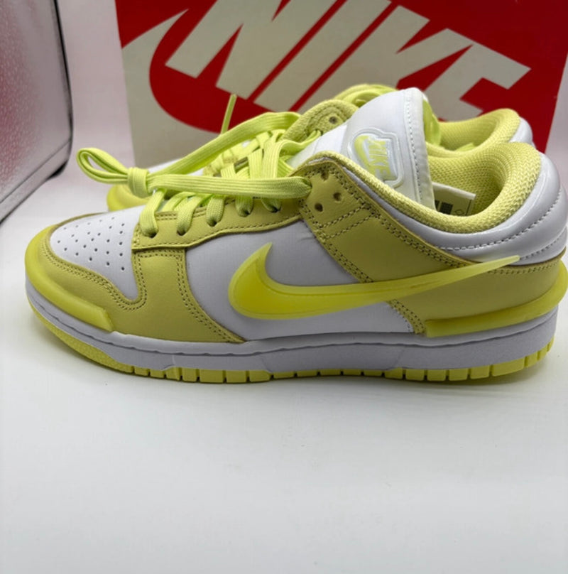 Nike dunk low twist