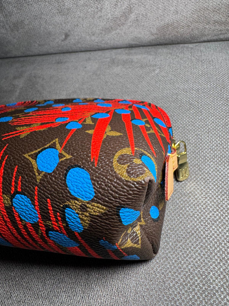 Louis Vuitton cosmetique limited