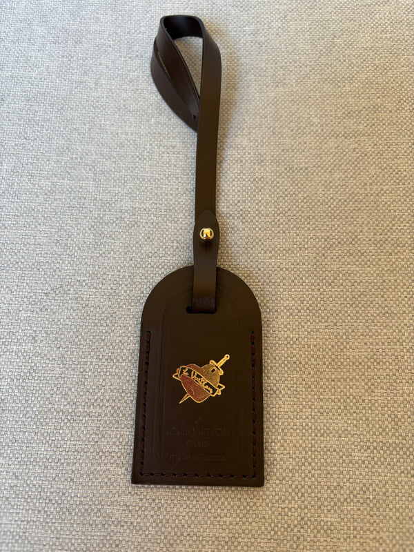 Louis Vuitton tag