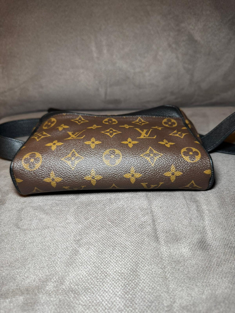 Louis Vuitton marsupio
