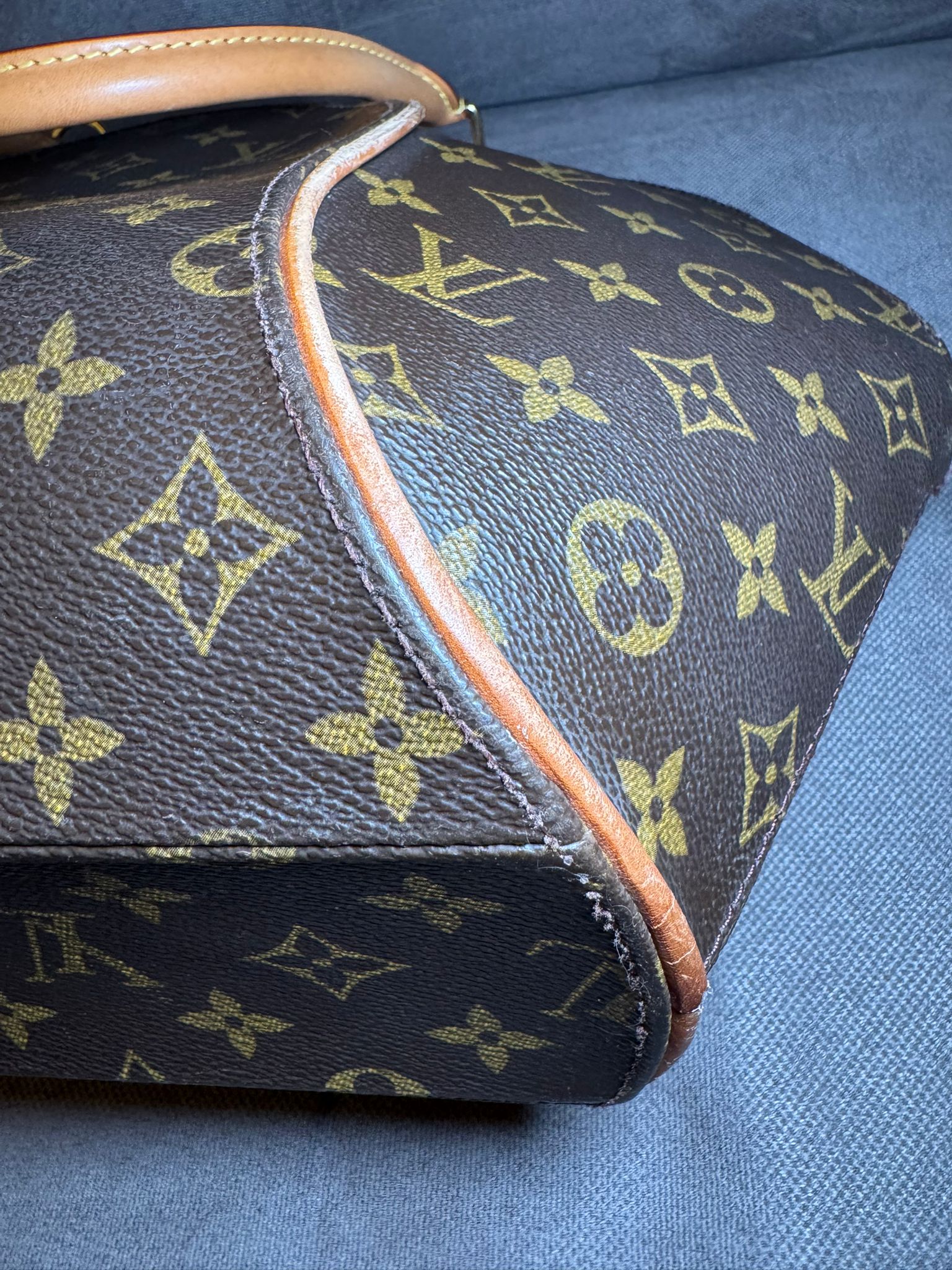 Louis Vuitton ellipse mm