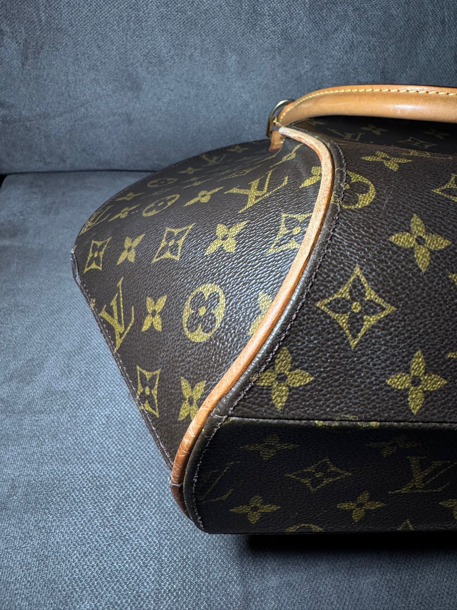 Louis Vuitton ellipse mm