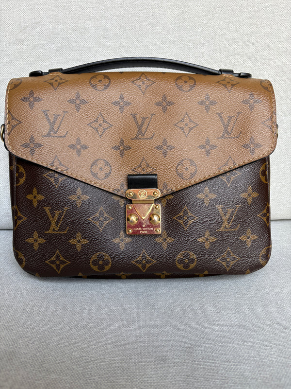 Louis Vuitton metis reverse