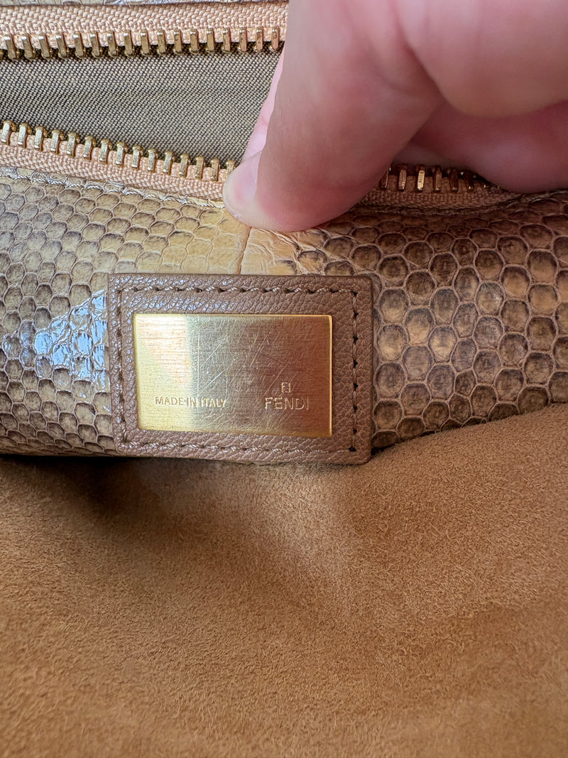 Fendi peekaboo