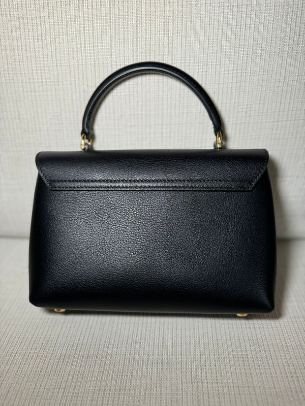 Celine Nino teen