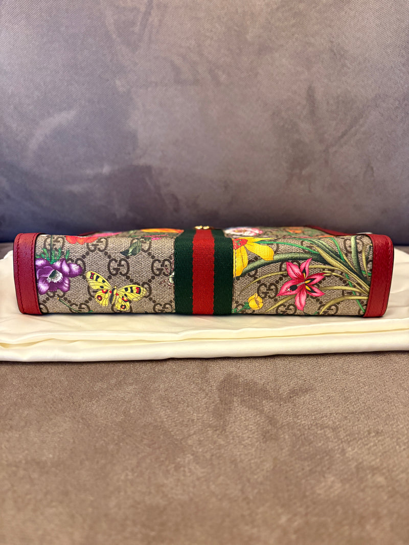 Gucci Pochette ophidia