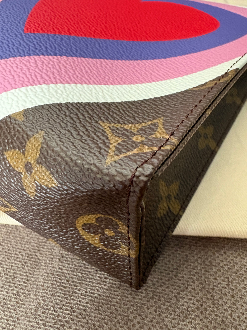 Louis Vuitton toilette game on