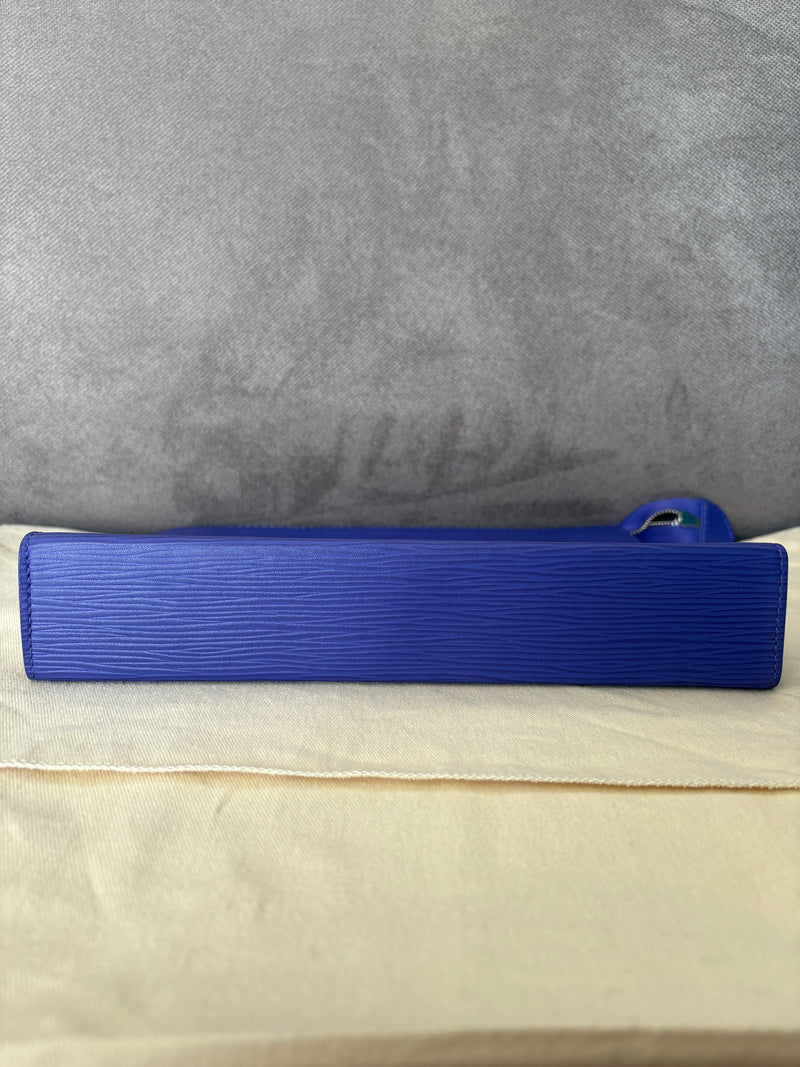 Louis Vuitton toilette