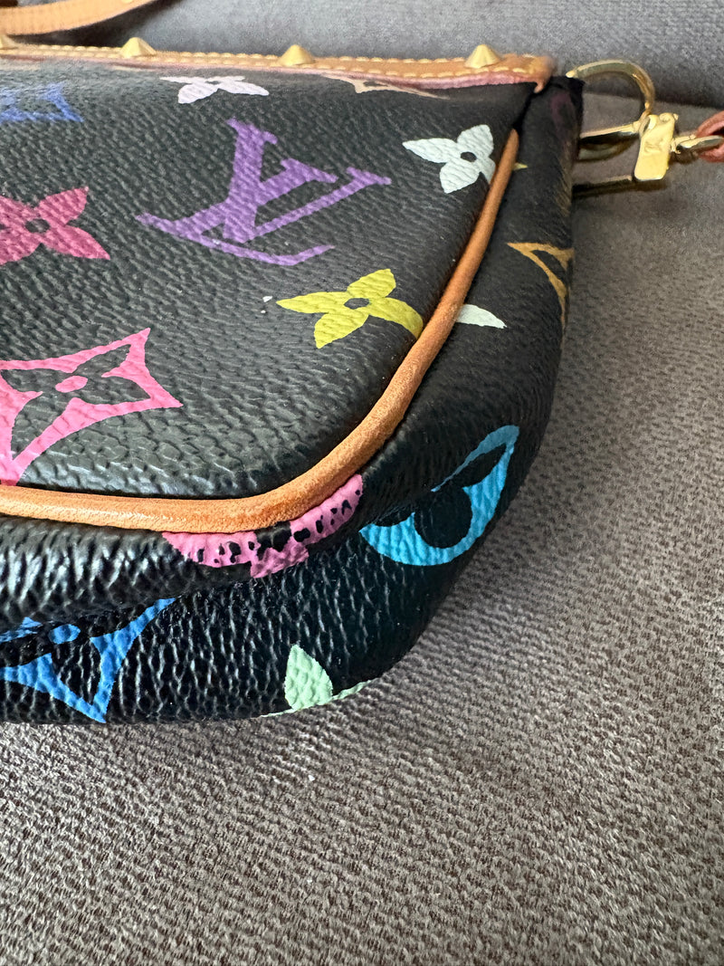 Louis Vuitton Pochette accessorie murakami