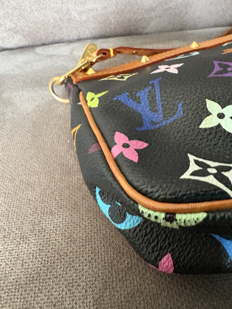 Louis Vuitton Pochette accessorie murakami