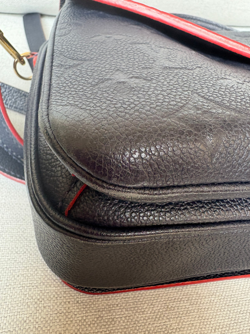 Louis Vuitton Pochette metis