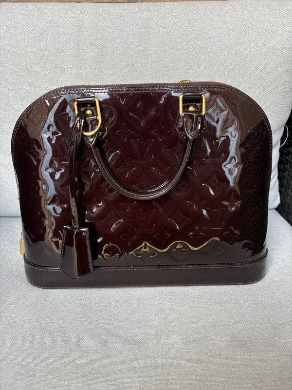 Louis Vuitton Alma pm