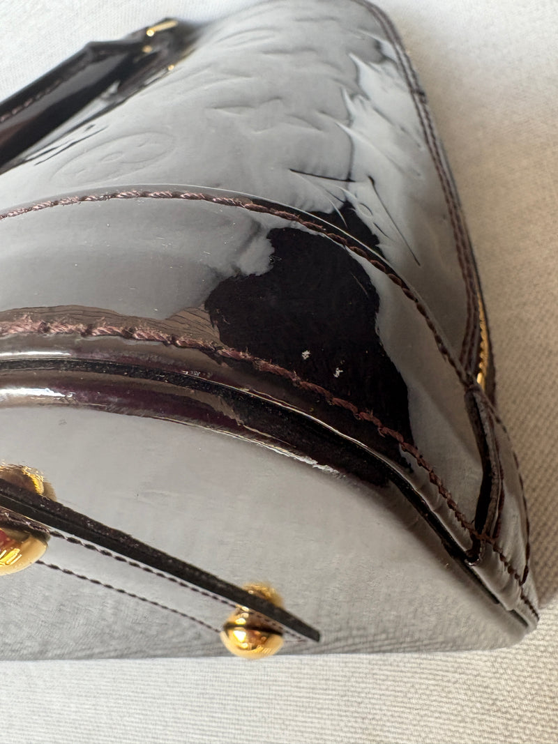 Louis Vuitton Alma pm