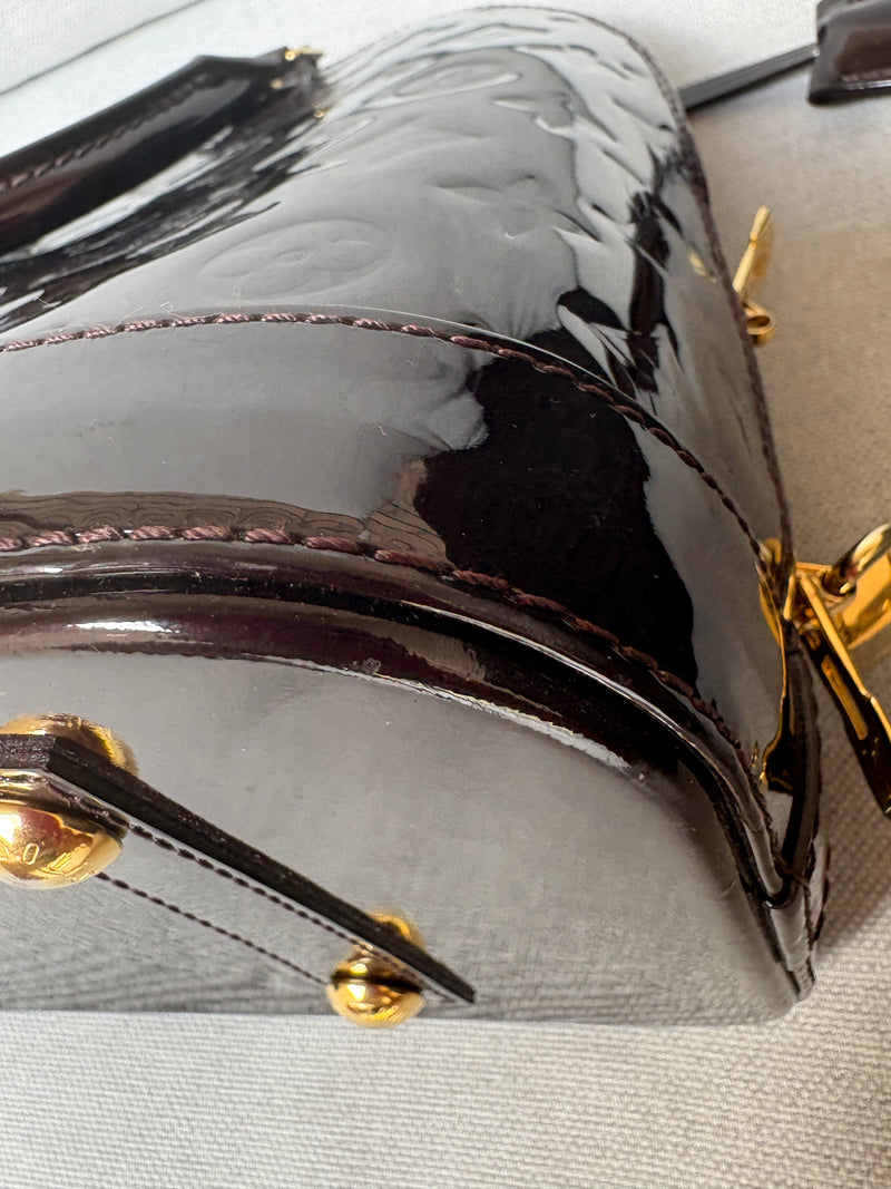 Louis Vuitton Alma pm