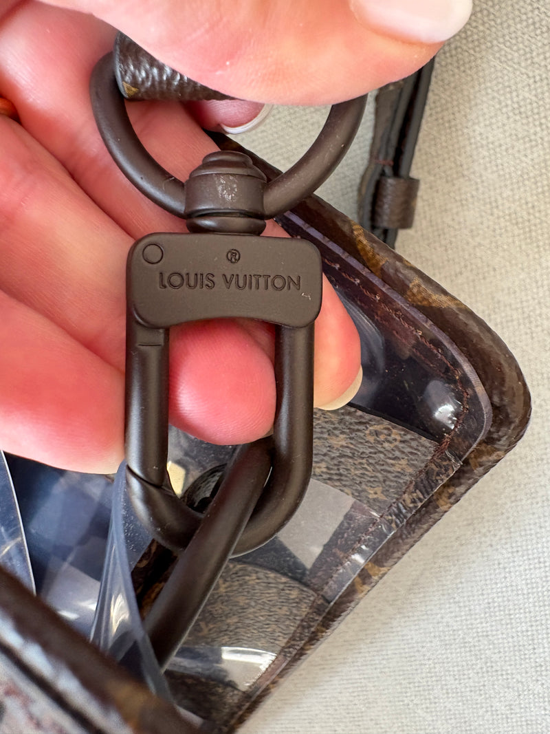 Louis Vuitton Sac plat