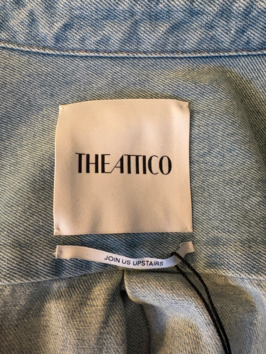 The attico camicia