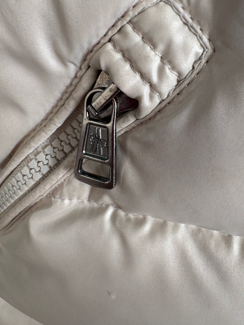 Moncler piumino