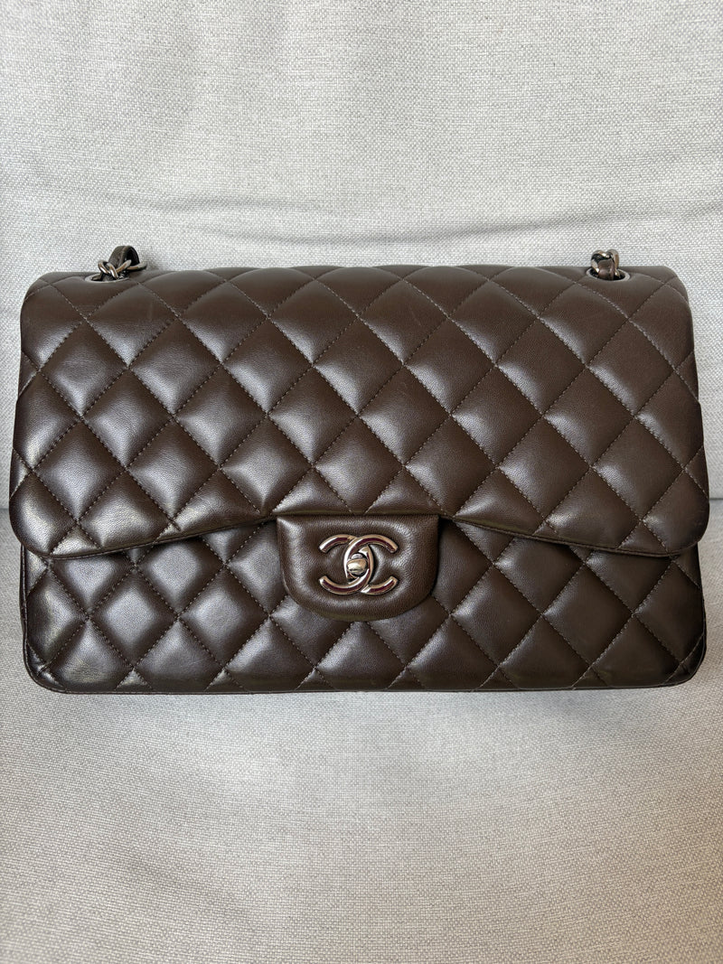 Chanel jumbo