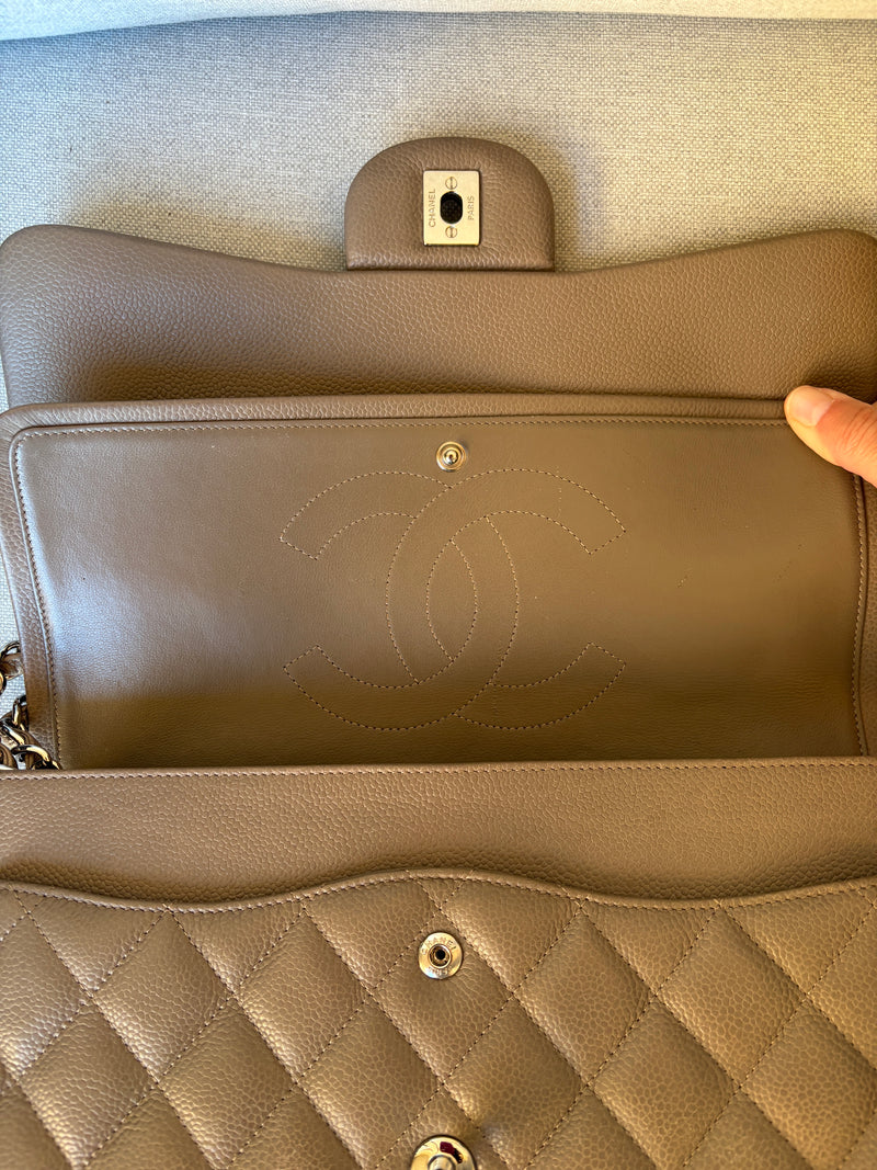 Chanel 2.55 jumbo