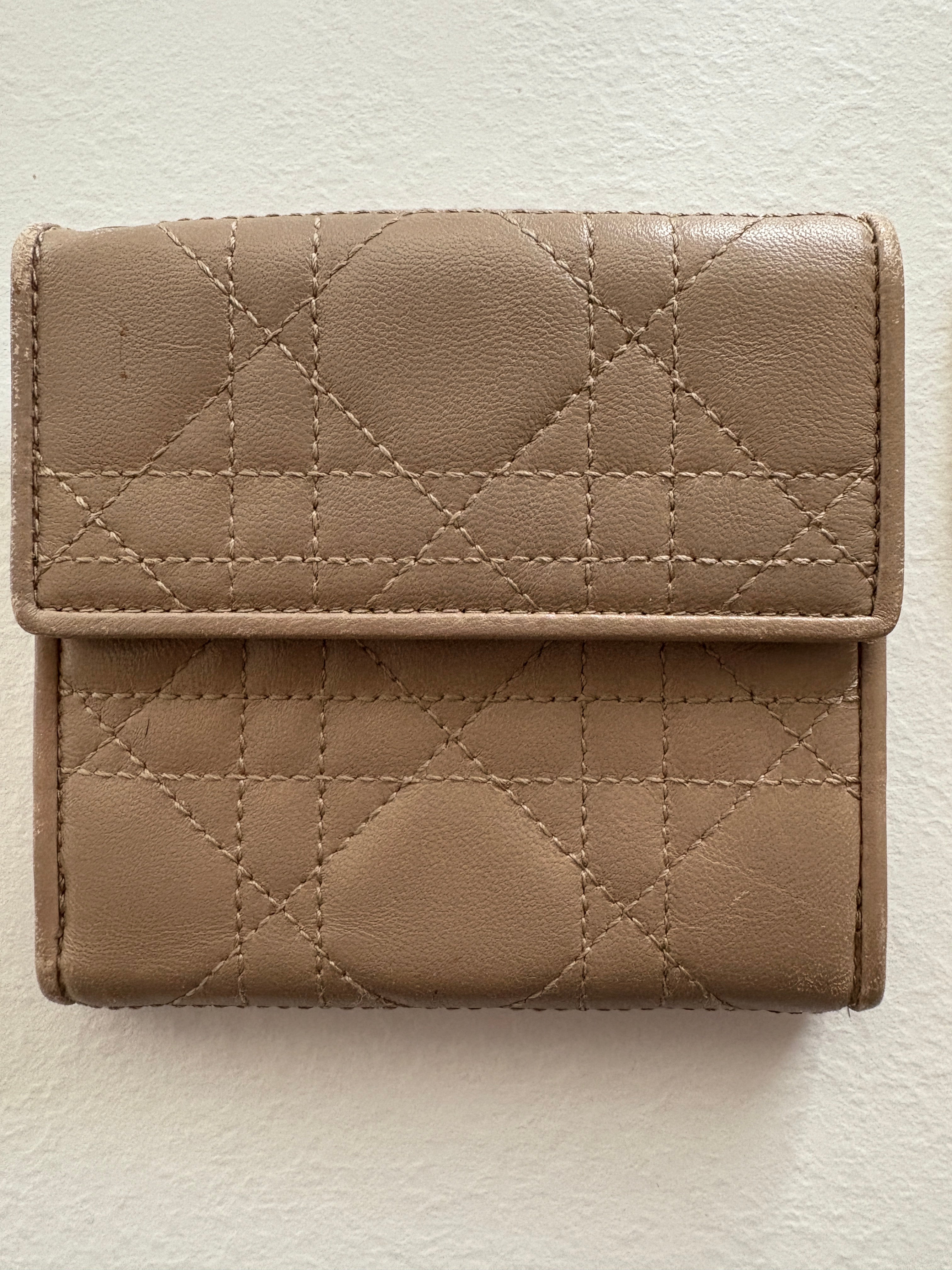 Christian Dior portafoglio