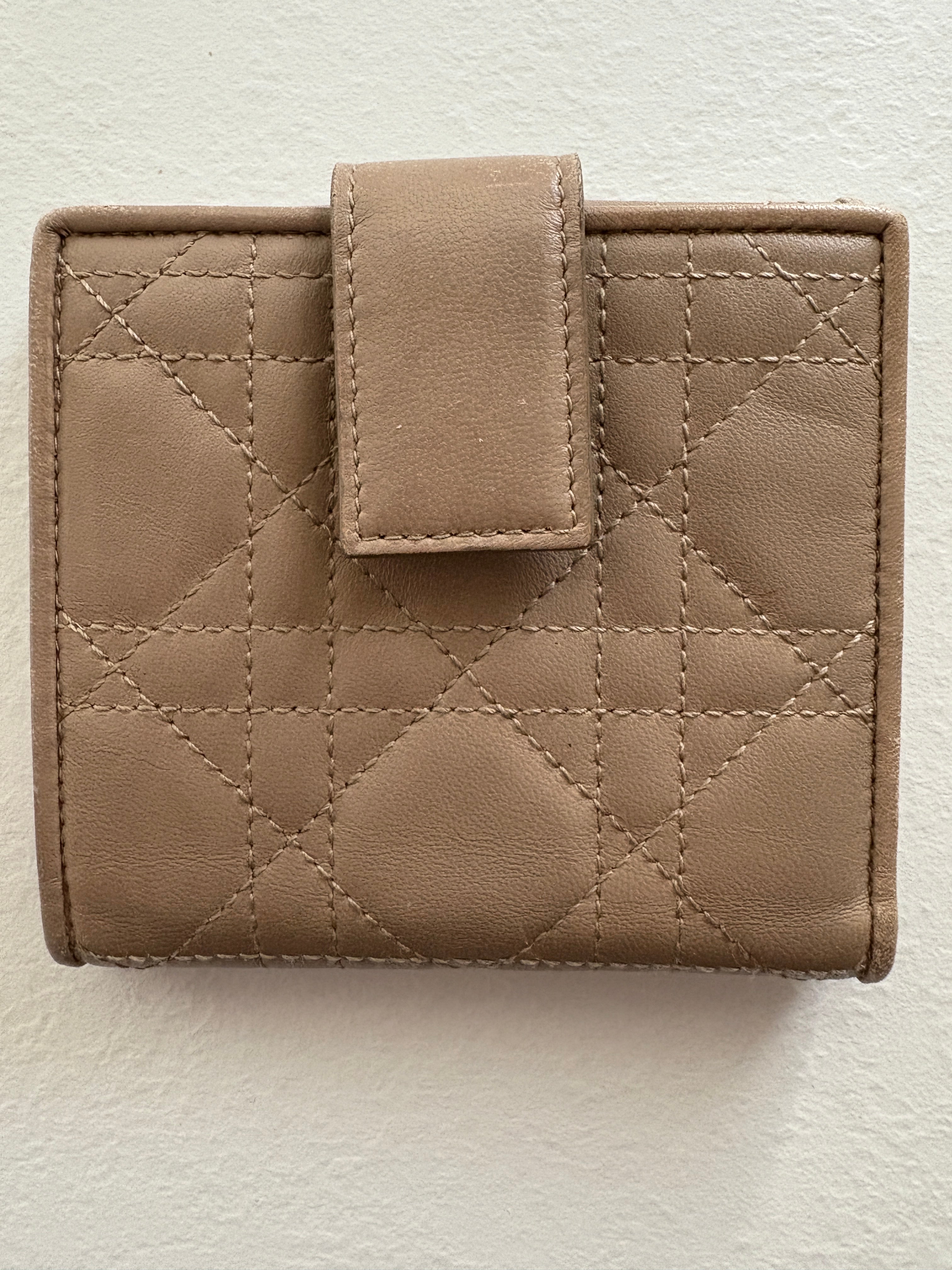 Christian Dior portafoglio