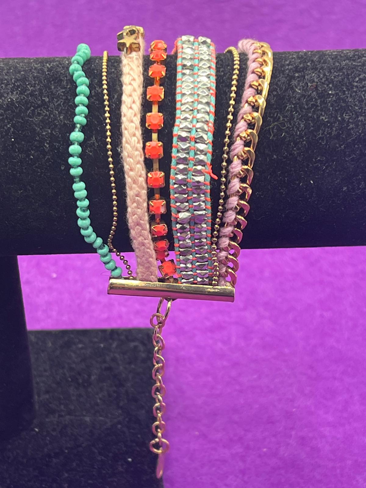 Bracciale multicolore