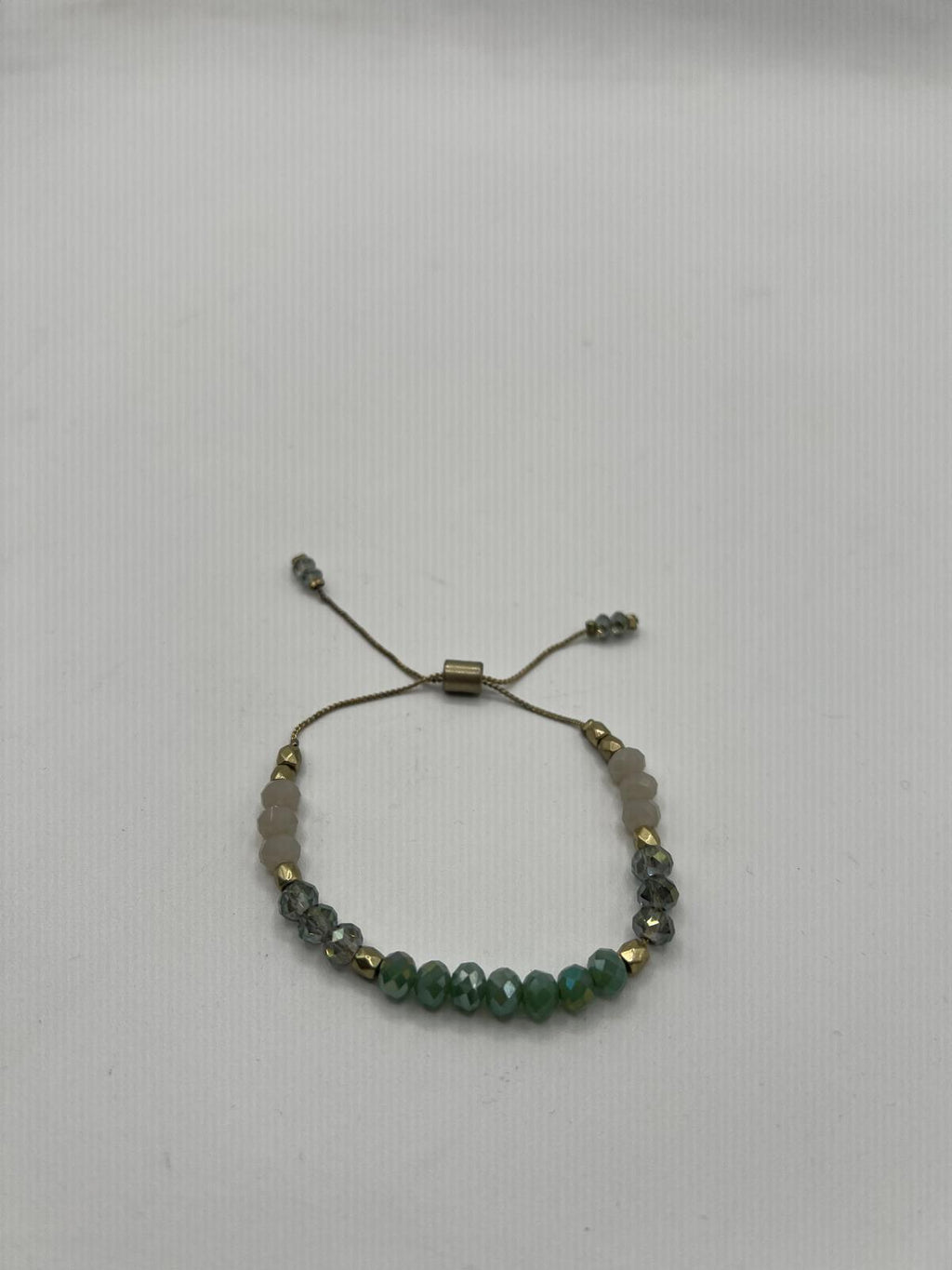 Bracciale perline verde acqua
