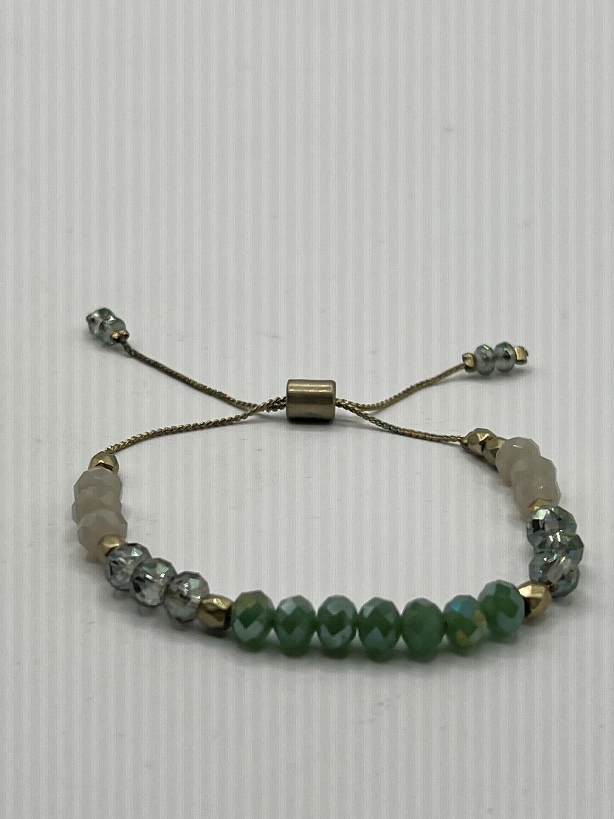 Bracciale perline verde acqua