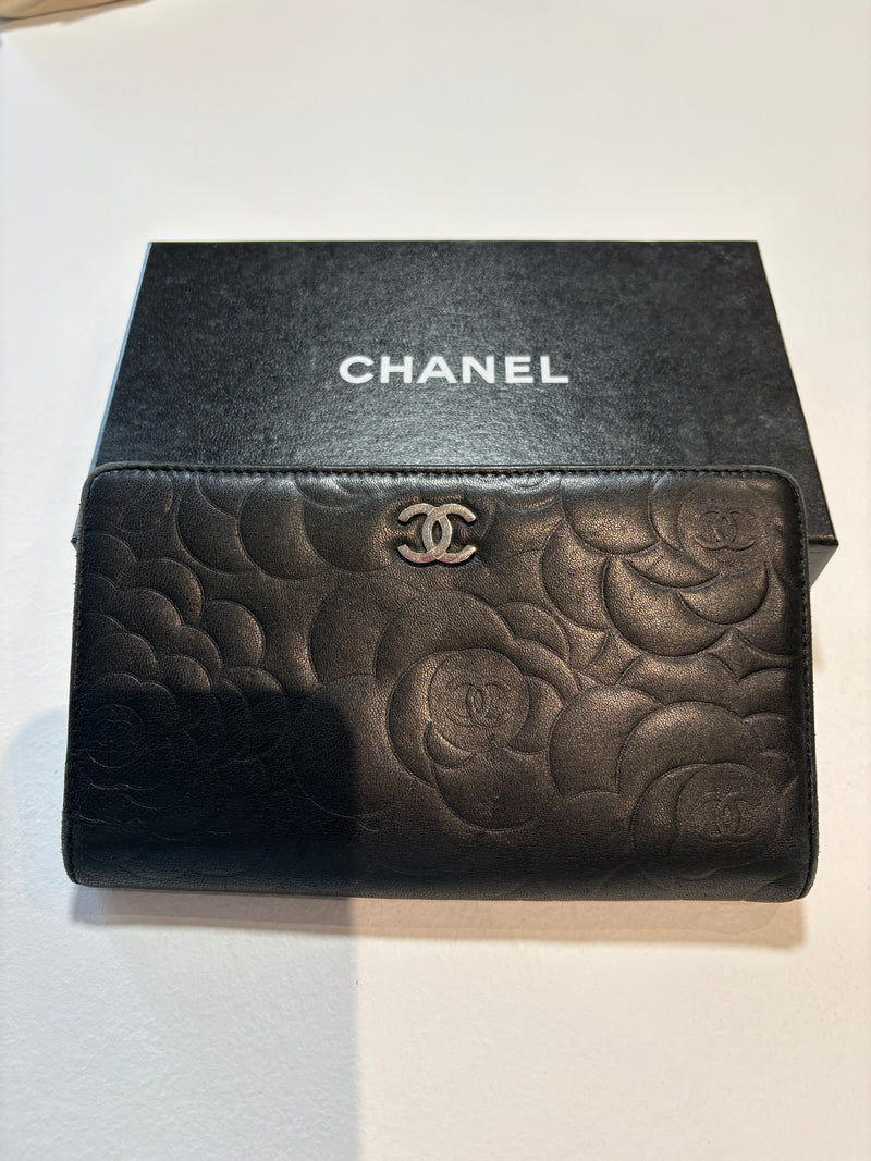 Chanel portafoglio camelia