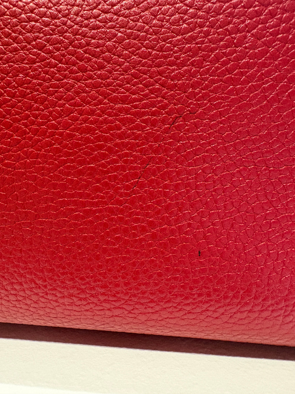 Louis Vuitton capucines mm