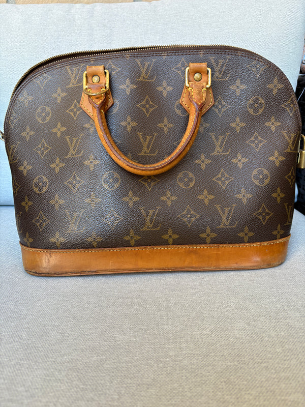 Louis Vuitton Alma PM
