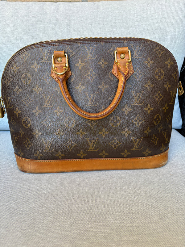 Louis Vuitton Alma PM