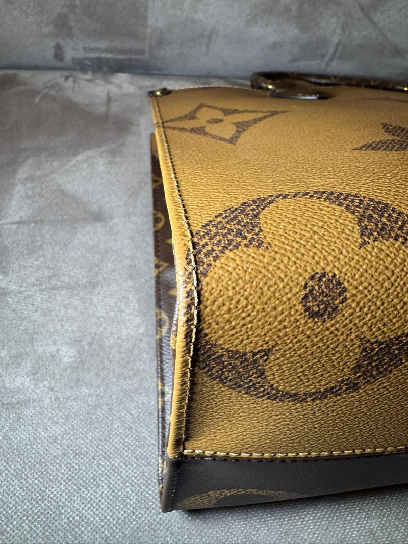 Louis Vuitton On-The-Go mm