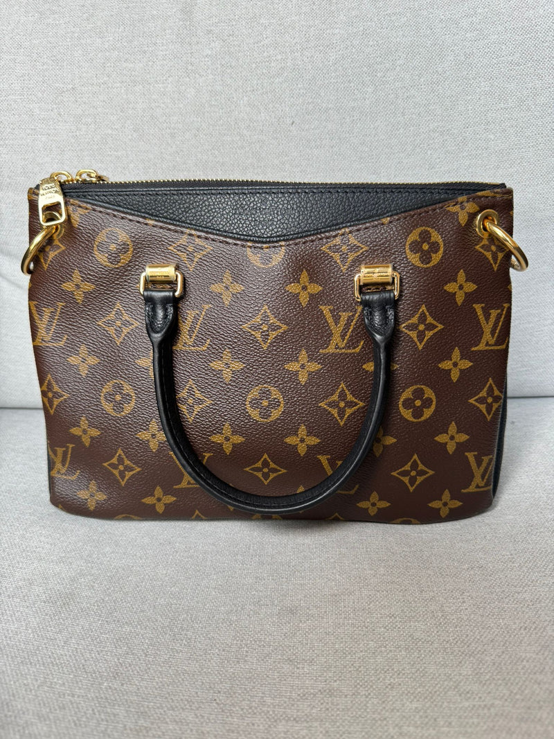 Louis Vuitton pallas