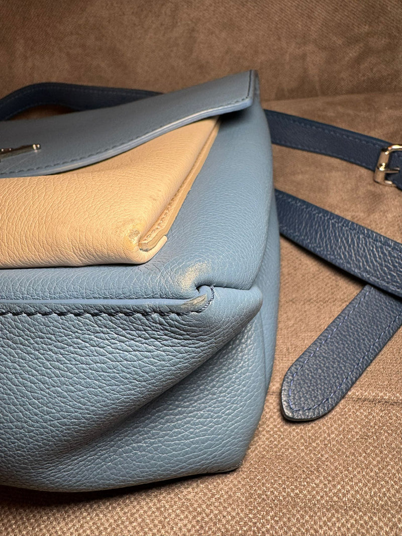 Louis Vuitton lock me