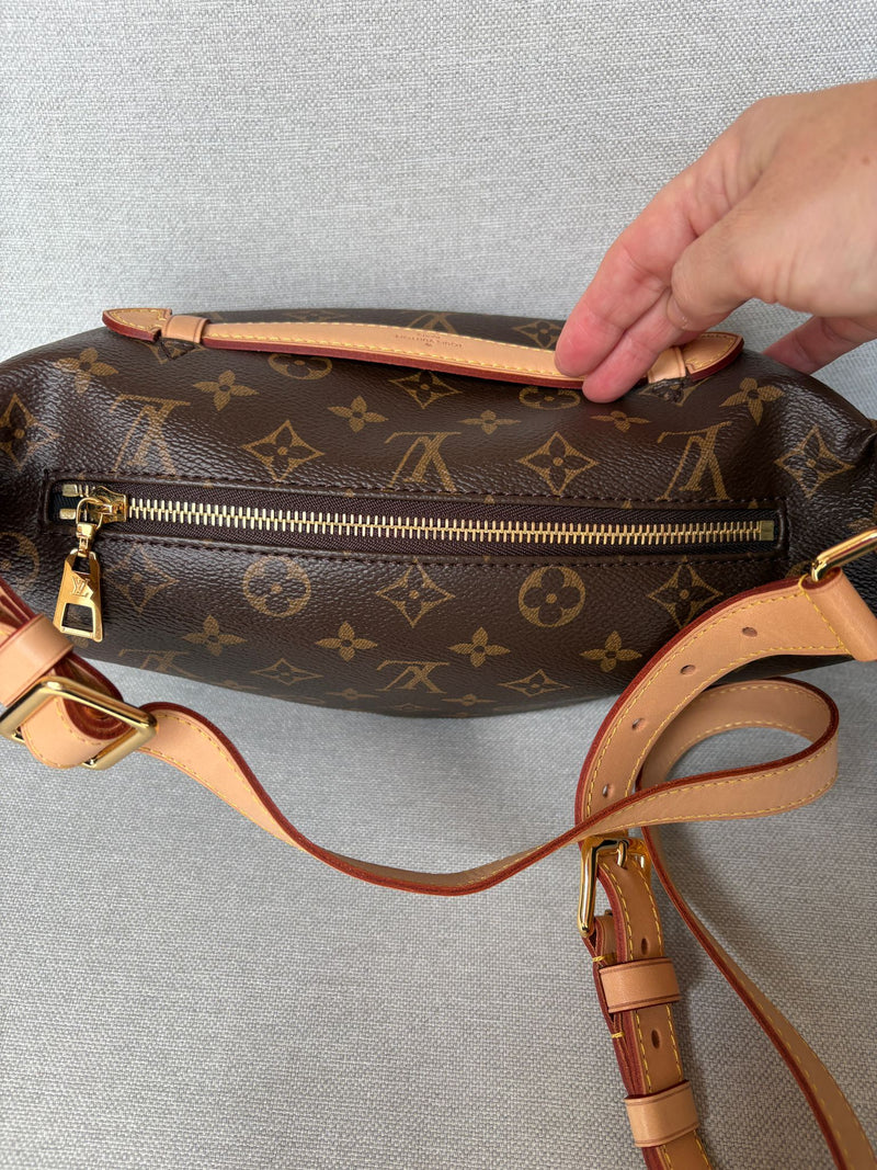 Louis Vuitton Bumbag