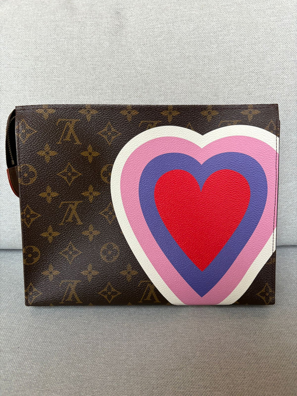 Louis Vuitton toilette