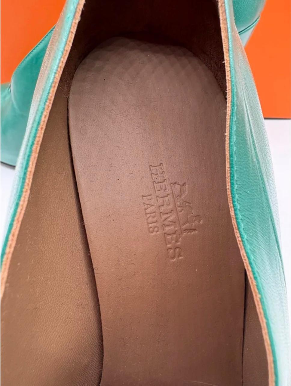 Hermès décolleté