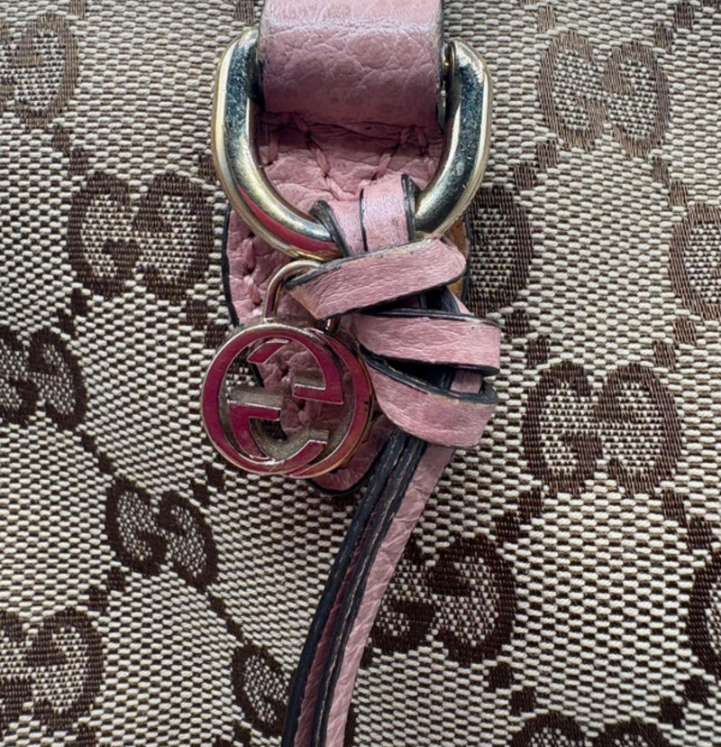 Gucci shopping in pelle